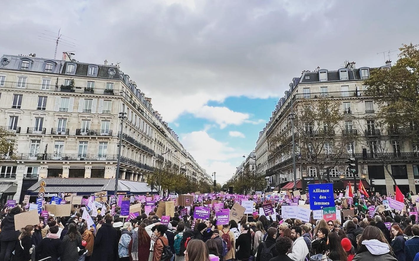 Manifestation "Nous Toutes à Paris" contre les violences sexistes et sexuelles le samedi 19 novembre 2022